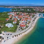 Διαμέρισμα Sun & Sea Ζαντάρ